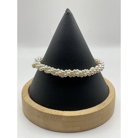 Vintage Marvella Faux Pearl Twist Beaded Bracelet PAT 537985 - Picture 1 of 4